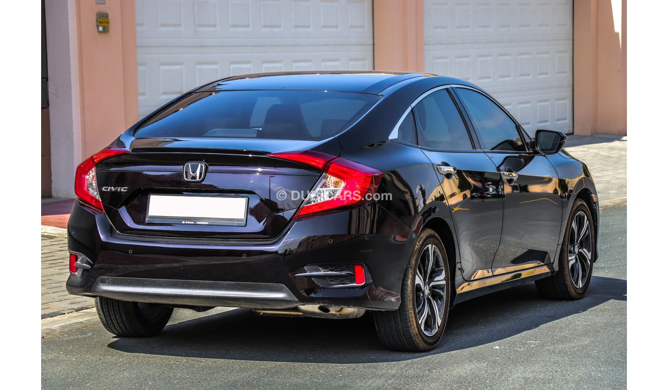 هوندا سيفيك 2018 GCC under Agency Warranty with Zero Down-Payment.