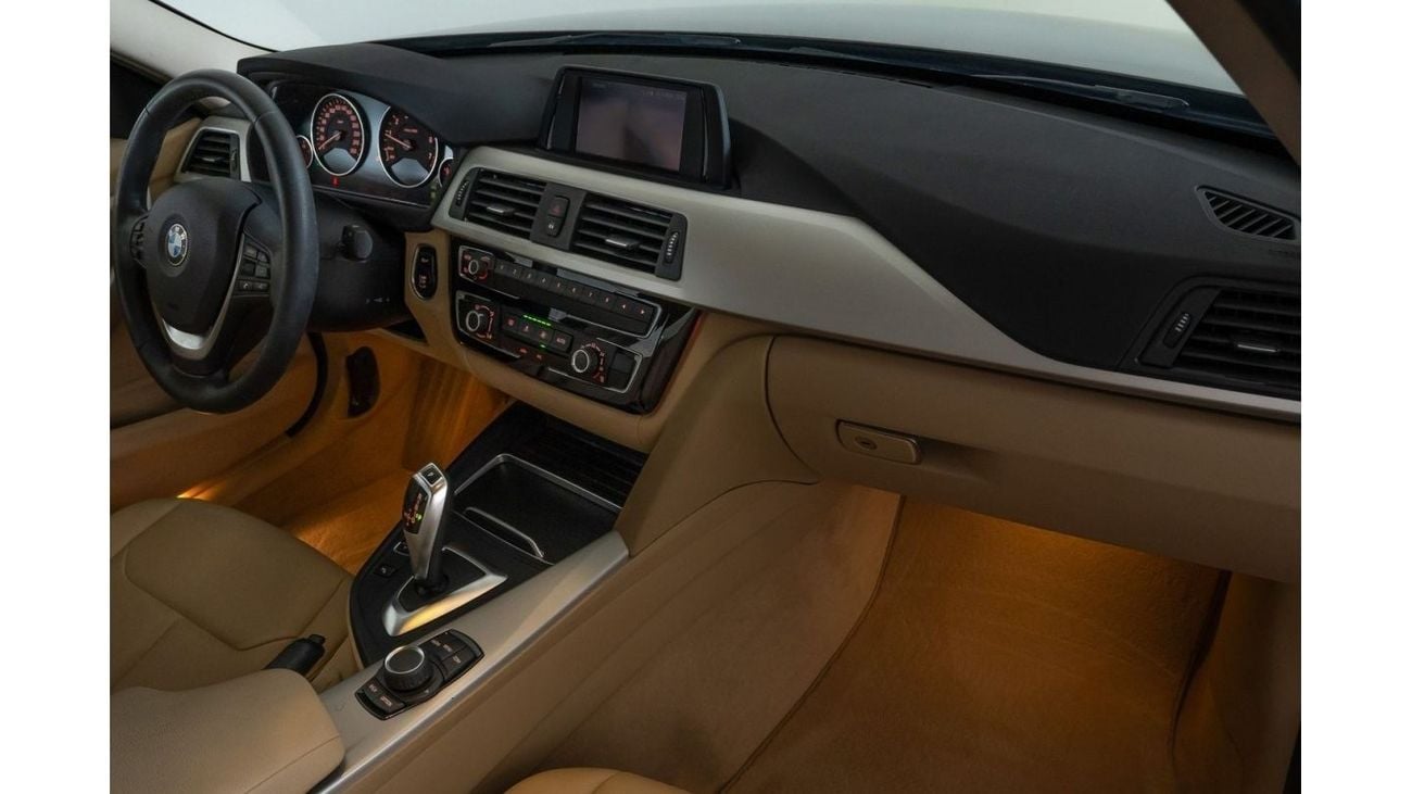 بي أم دبليو 318i Std