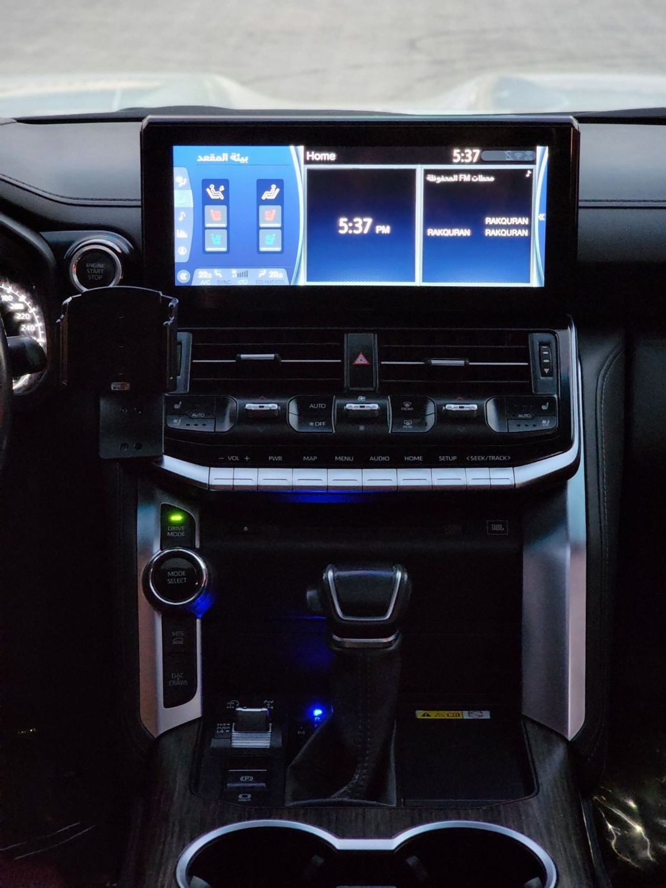 Toyota Land Cruiser VX.R twin turbo full options