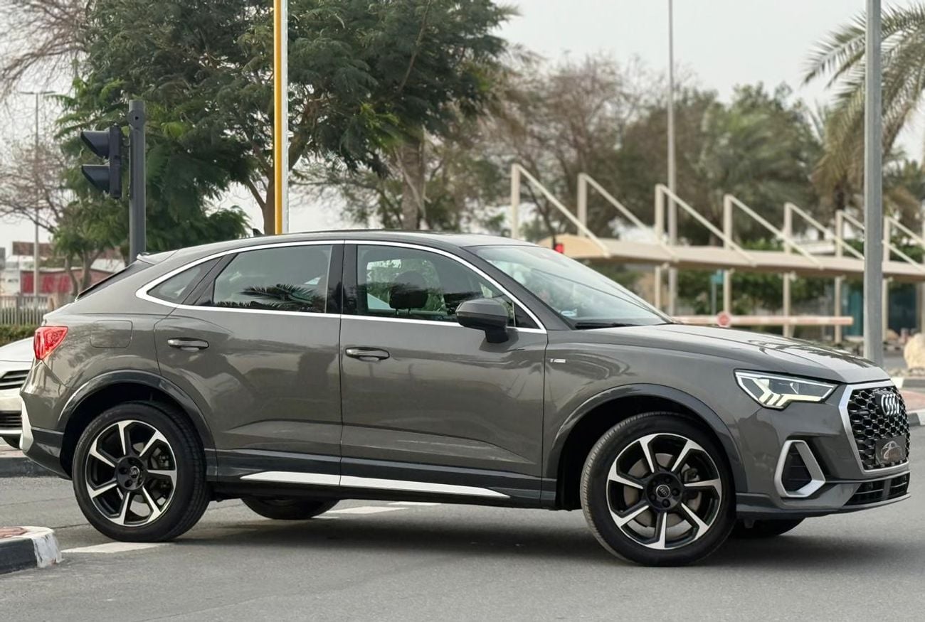 أودي Q3 40 TFSI S Line 2.0L FWD