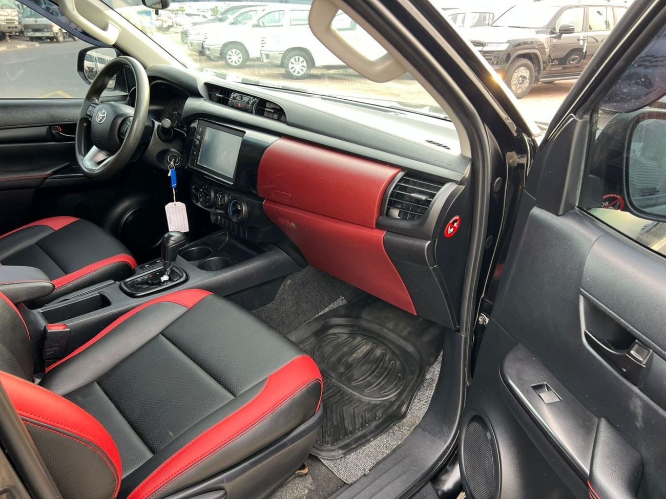 Toyota Hilux ADVENTURE 2021 Toyota Hilux - 2.7L V4 - GCC - Full Automatic Patrol - 4x4 AWD - Off Road Edition