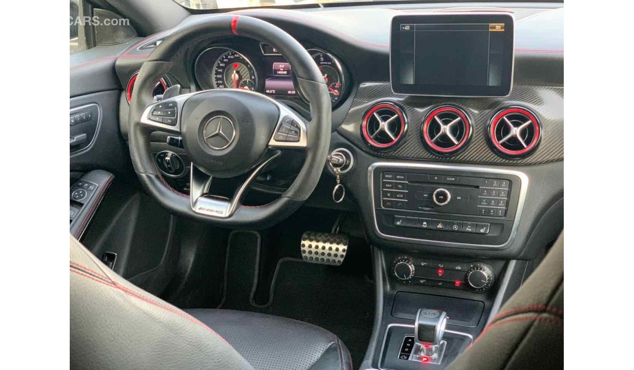 مرسيدس بنز CLA 45 AMG مرسيدس CLA 45 AMG 2015 خليجي فول ابشن  بدون صبغ بانوراما كاميرا نفكيشن تبريد وتسخين مقاعد دخول بدون