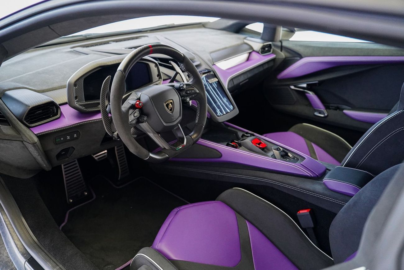 Lamborghini Revuelto 6.5L V12 Hybrid