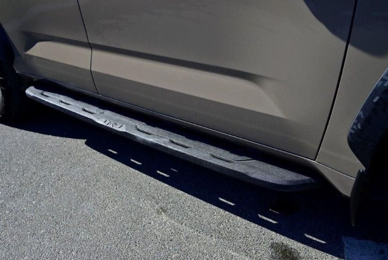 Toyota Sequoia 2025 TOYOTA SEQUOIA TRD PRO i-FORCE MAX HYBRID V6 3.5L TURBO 4WD 7-SEATER AUTOMATIC