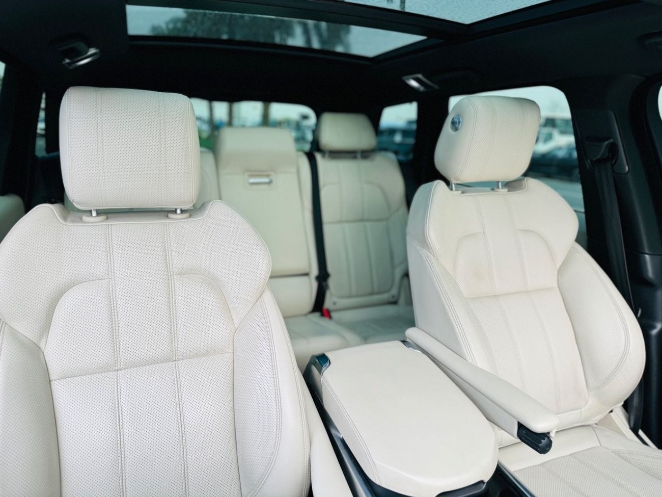 لاند روفر رينج روفر سبورت Range Rover sports Diesel RIGHT HAND DRIVE