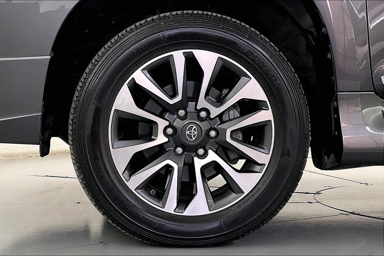 BMW 540i M Sport | 1 year free warranty | 0 Down Payment