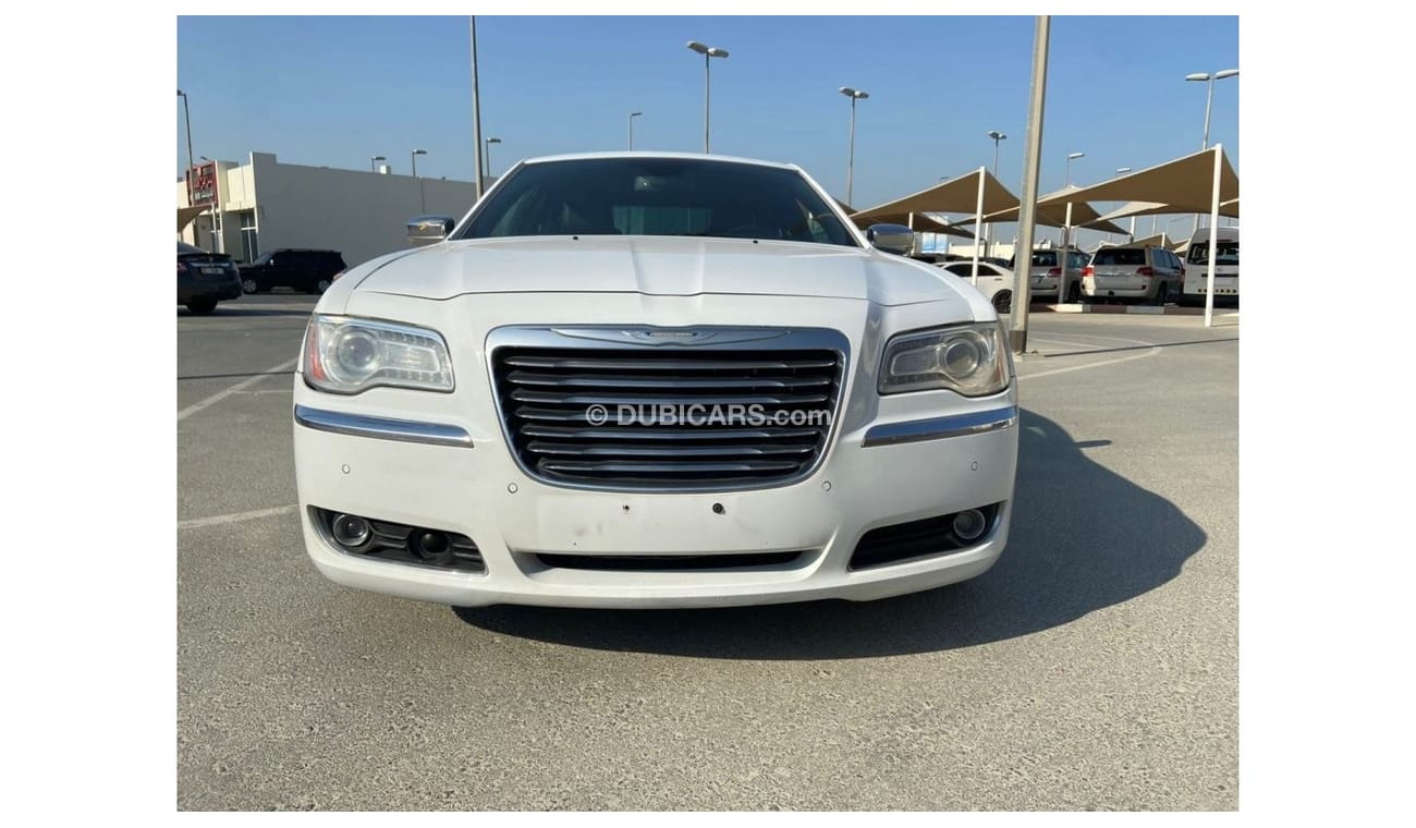 كرايسلر 300C كرايسلر 300 c  موديل 2012 V8 BBC فل مواصفات