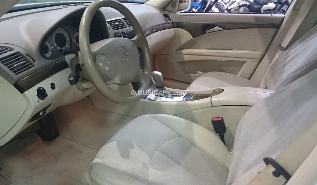 مرسيدس بنز E200 2007