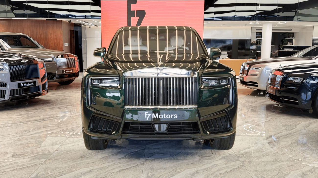 Rolls Royce Cullinan STD Rolls Royce Cullinan - Silver Badge - 2026