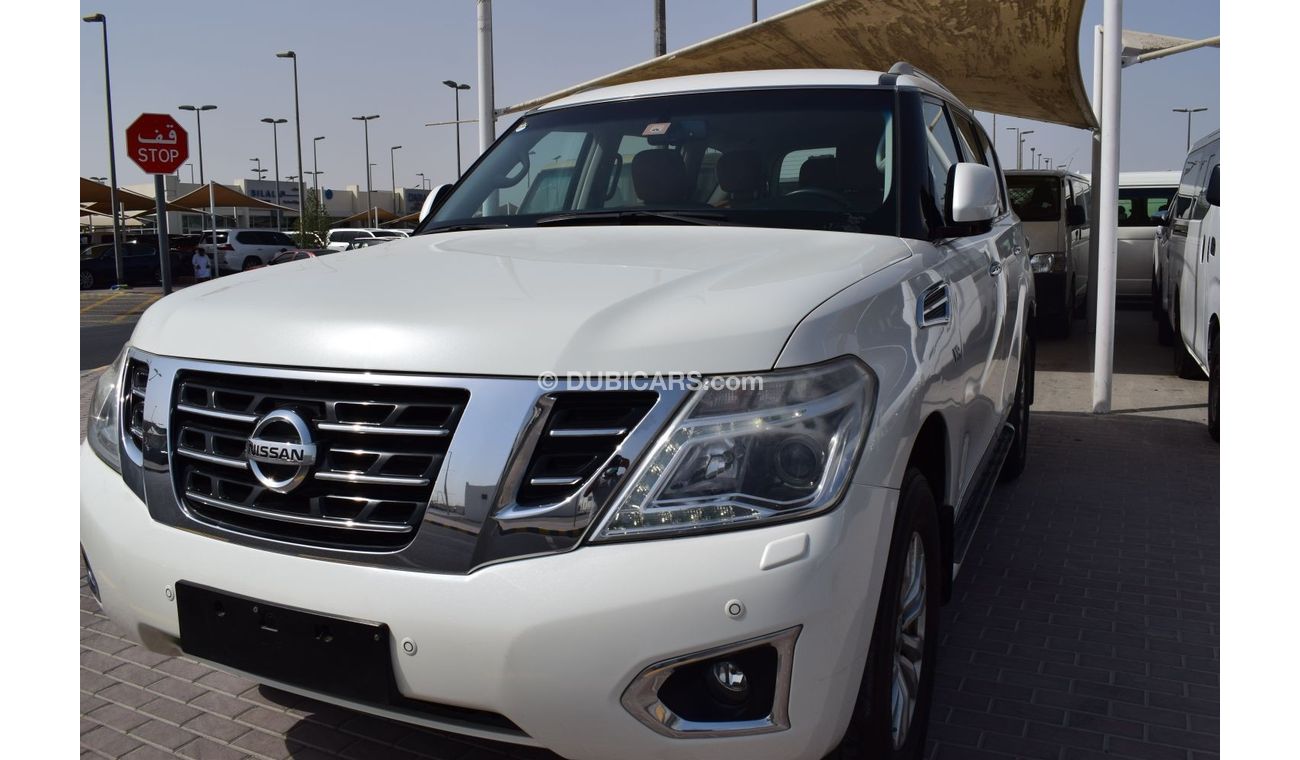 Nissan Patrol Nissan Patrol Station, Model:2014. Free of accident with low mileage