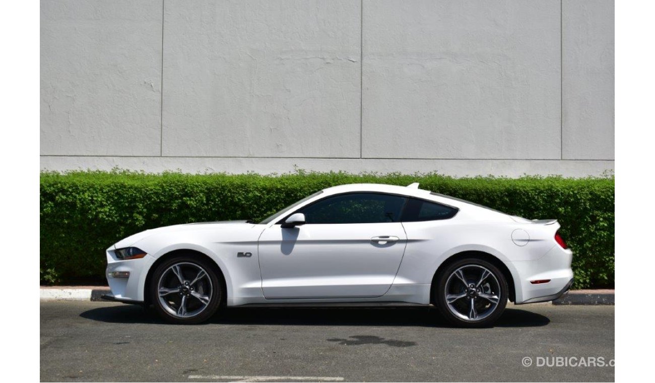 Ford Mustang Fastback GT Premium V8 5.0L AT