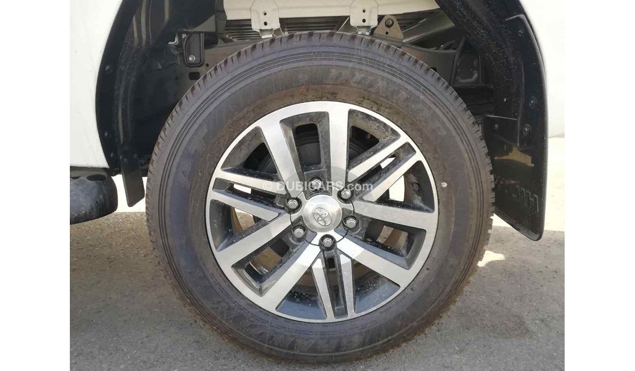 Toyota Hilux Hilux Revo 2.8L