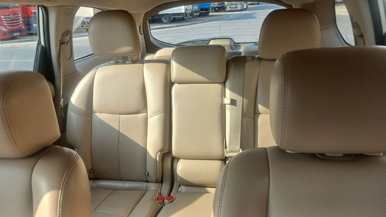 Nissan Pathfinder SL 3.5L (260 HP) 4WD