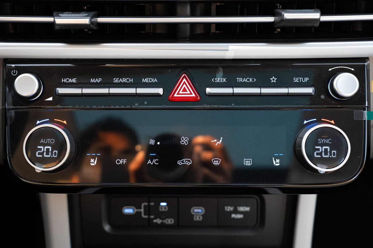 Hyundai Tucson Premium 1.6L GCC | Panoramic Roof (Only For Export)