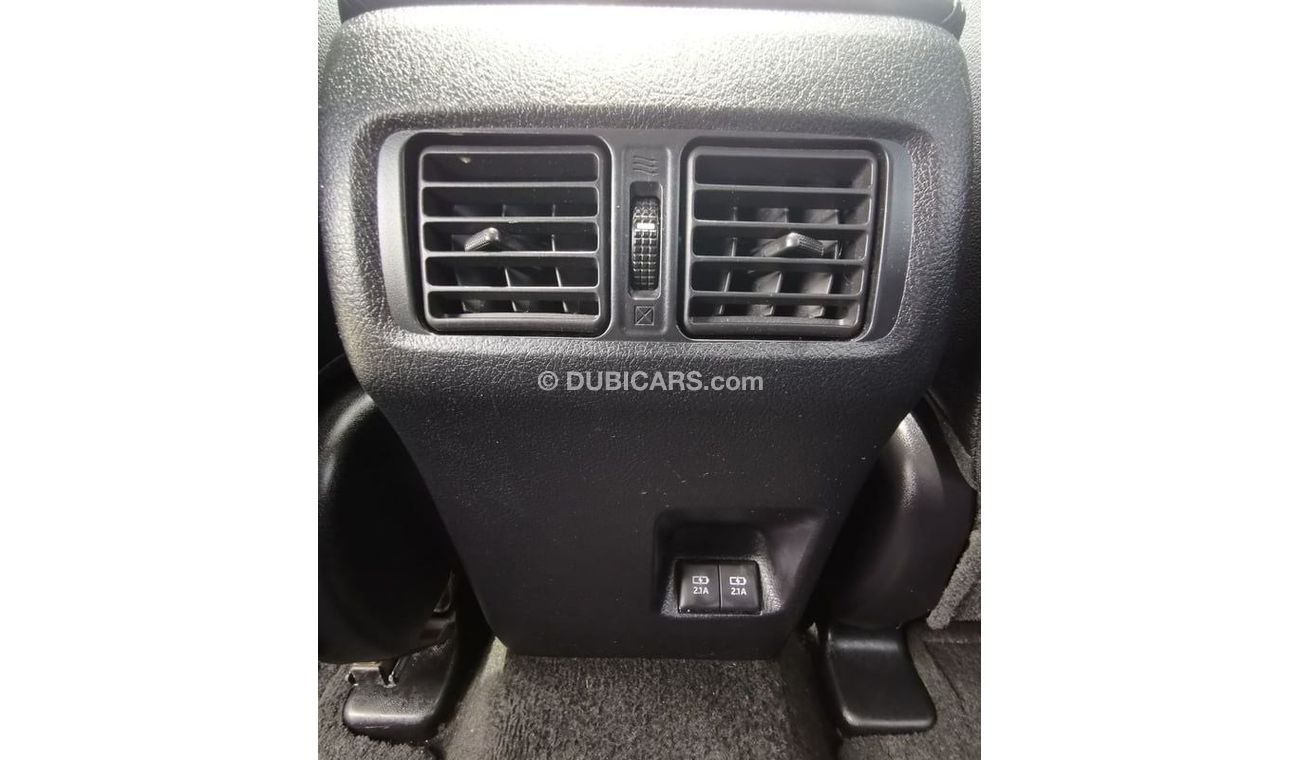 Toyota 4Runner Toyota 4Runner - 2022- White