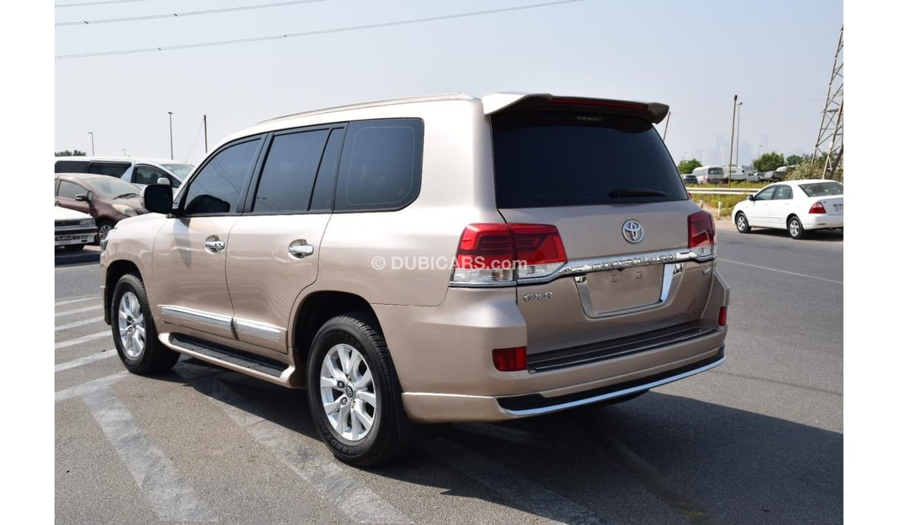 تويوتا لاند كروزر GXR