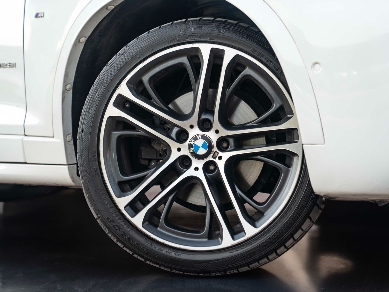 بي أم دبليو X4 xDrive 28i 2.0L