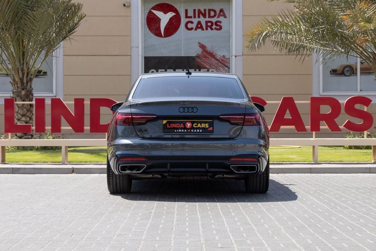 أودي A4 35 TFSI S Line 2.0L