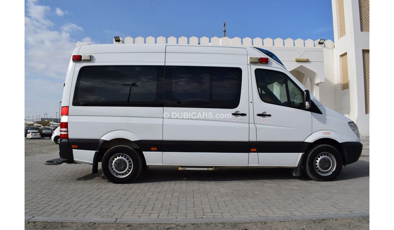 Mercedes-Benz Sprinter Mercedes Benz Sprinter Ambulance, Model:2009. Free of accident with low mileage