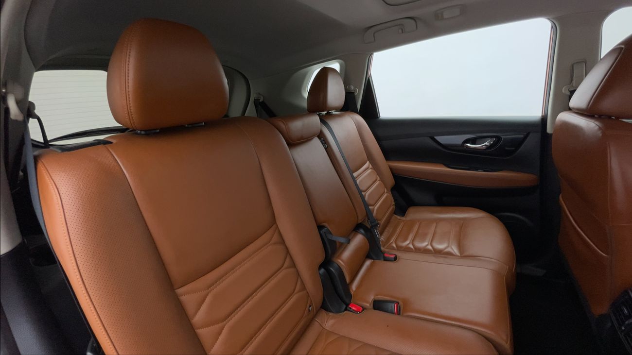 Nissan XTrail SL 2.5 | Under Warranty | Inspected on 150+ parameters