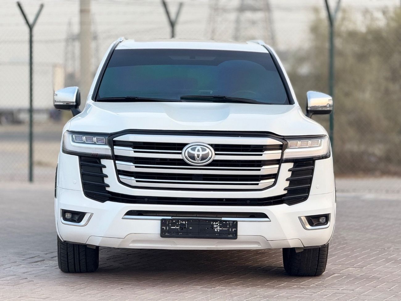 تويوتا لاند كروزر VXR 4.6L 4WD