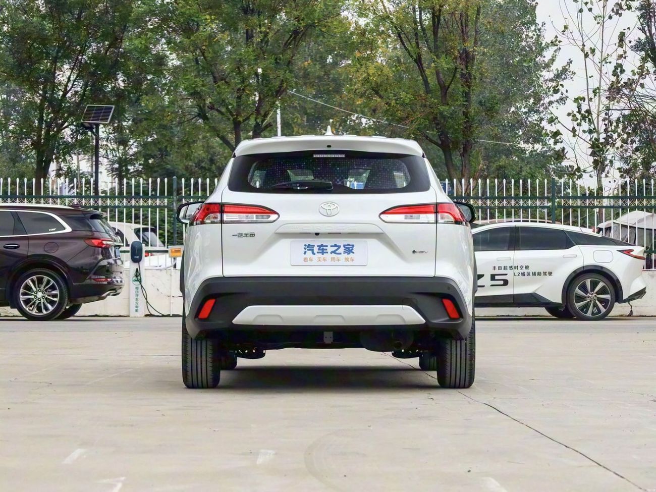 Toyota Corolla Cross STD (NON GCC) TOYOTA COROLLA CROSS,2.0L,HYBRID.ELITE PLUS,NEW SHAPE