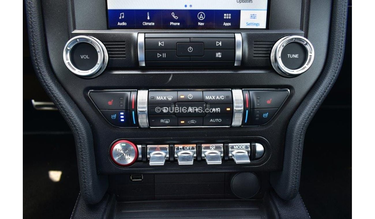 Ford Mustang Fastback GT Premium V8 5.0L AT