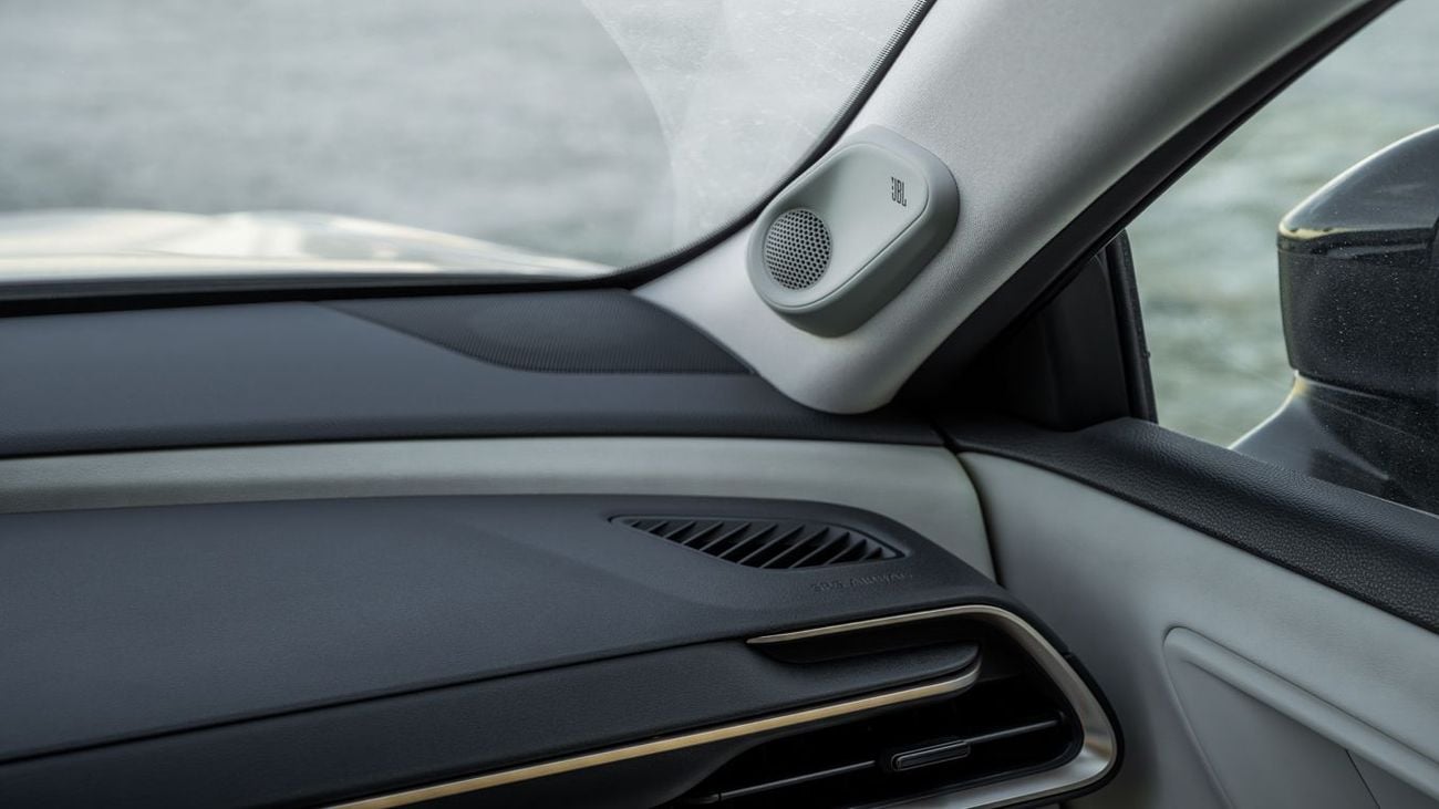 تويوتا كراون TOYOTA CROWN 2.5 HEV HI -2026YM