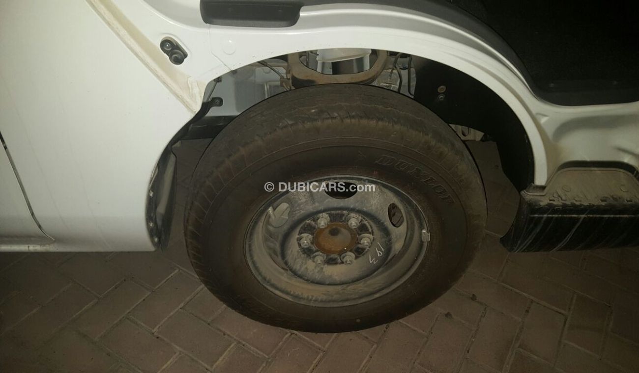 Nissan Urvan petrol  15 seat