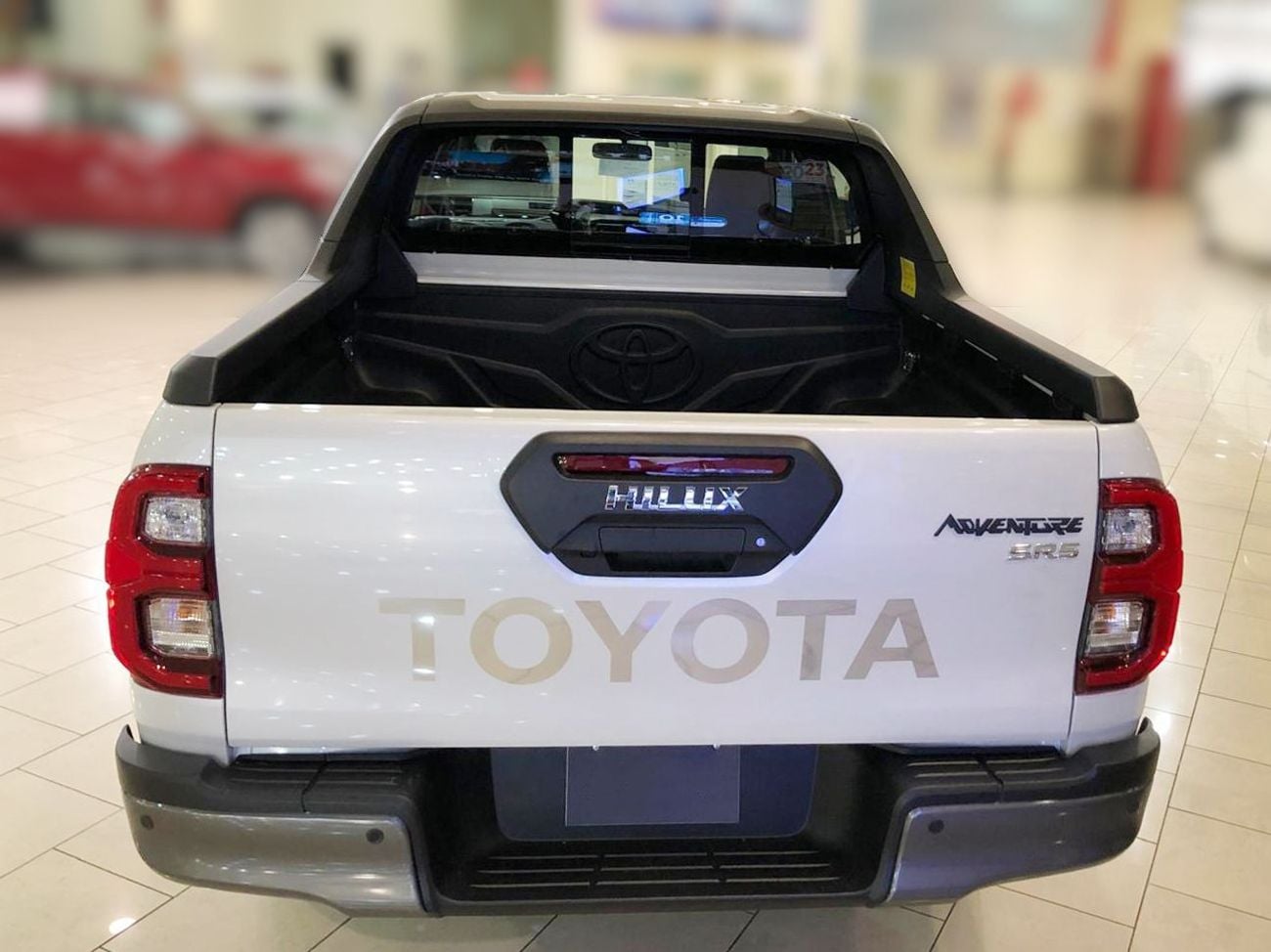 Toyota Hilux 2024 Toyota Hilux Adventure 4.0L petrol Full option AT