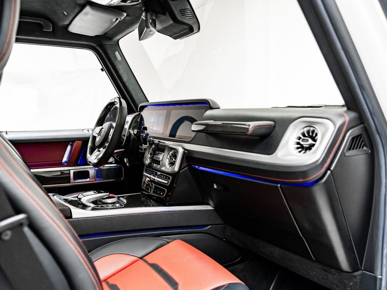 Mercedes-Benz G 63 AMG Std 4.0L 2019 Mercedes-Benz G63 4.0L TC V8, AWD, 585bhp, 8 Speed Automatic