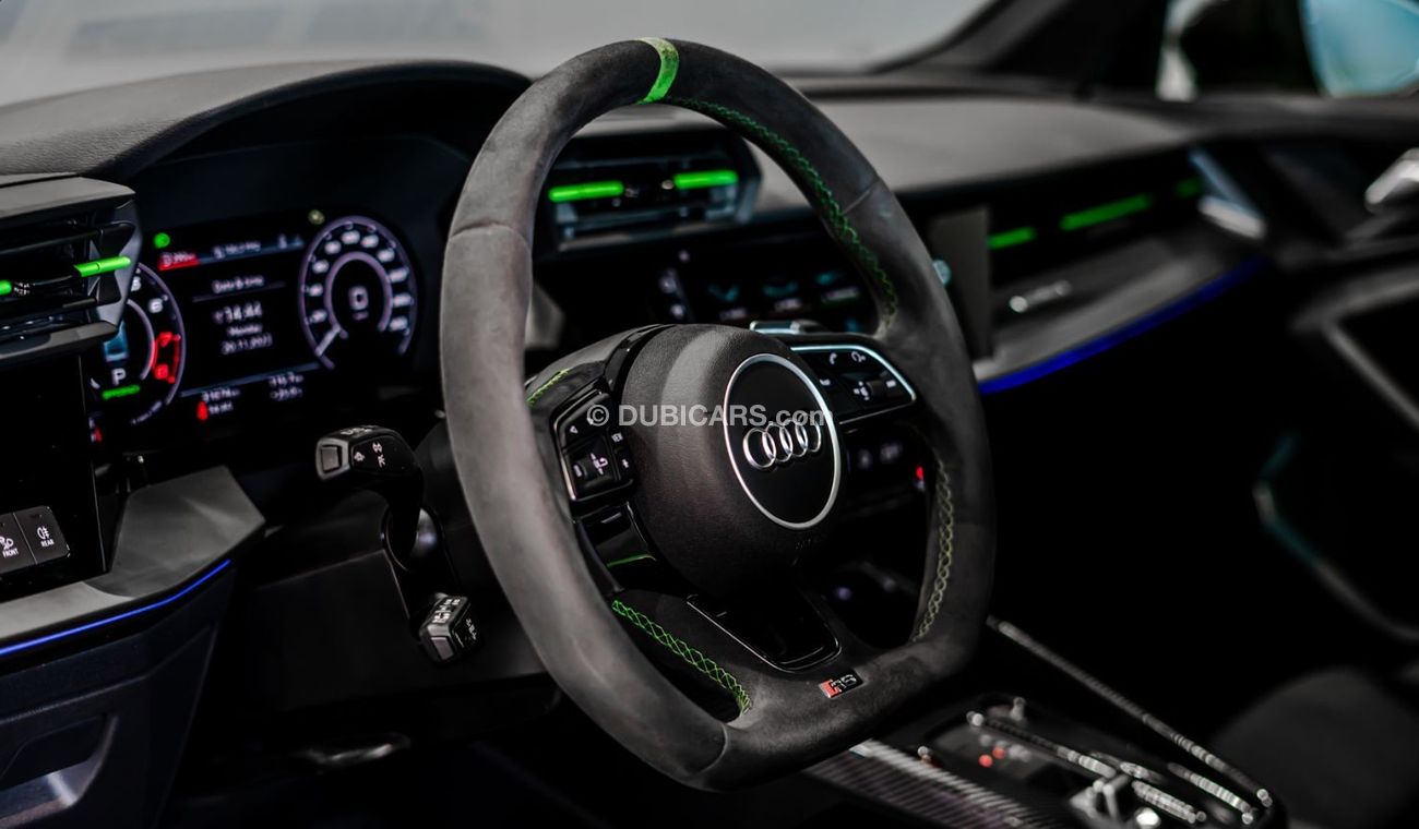 Audi RS3 TFSI quattro 2022 Audi RS3, Audi Warranty + Service Contract, Carbon Pack, Low Kms, GCC