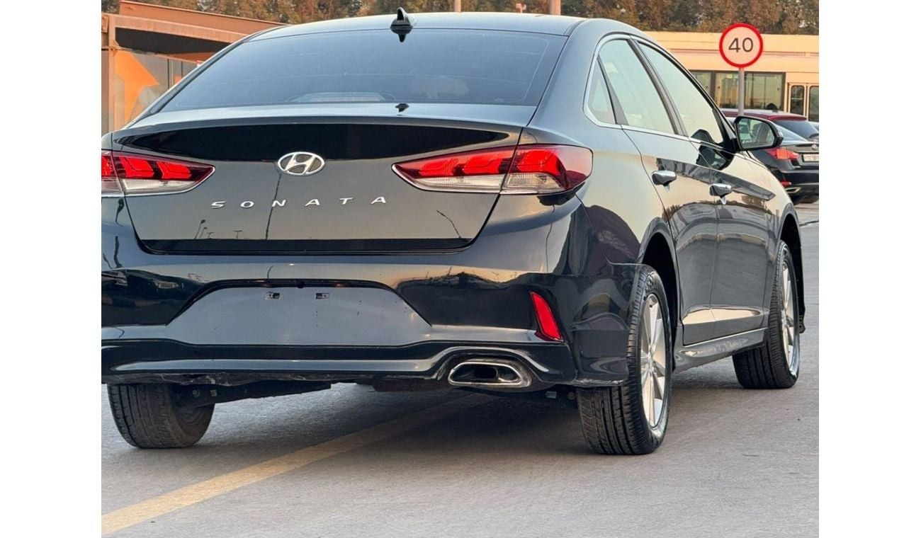 Hyundai Sonata In excellent condition and requires no expense