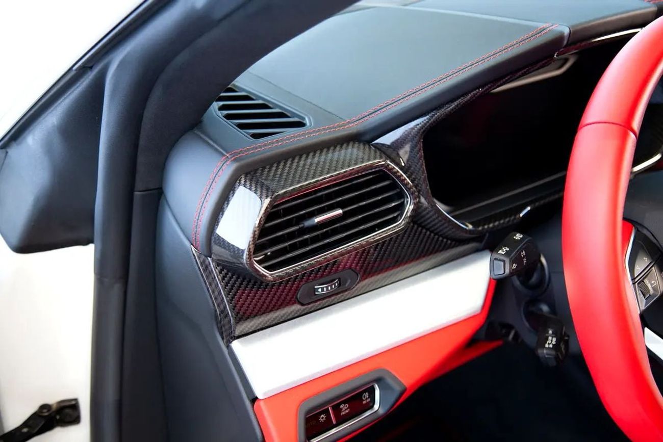 لامبورغيني اوروس STD 4.0T V8