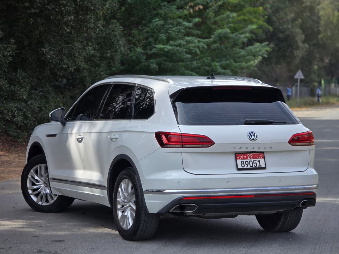 Volkswagen Touareg Comfortline 3.0L VOLKSWAGEN TOUAREG COMFOTLINE 2018 GCC // PERFECT CONDITION // ACCIDENT FREE