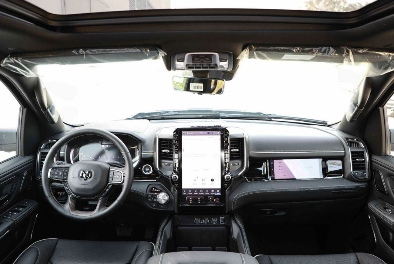 RAM 1500 2025 RAM 1500 LIMITED "Night Edition" 3.0L V6 - GCC - IVORY inside Black | Export Only