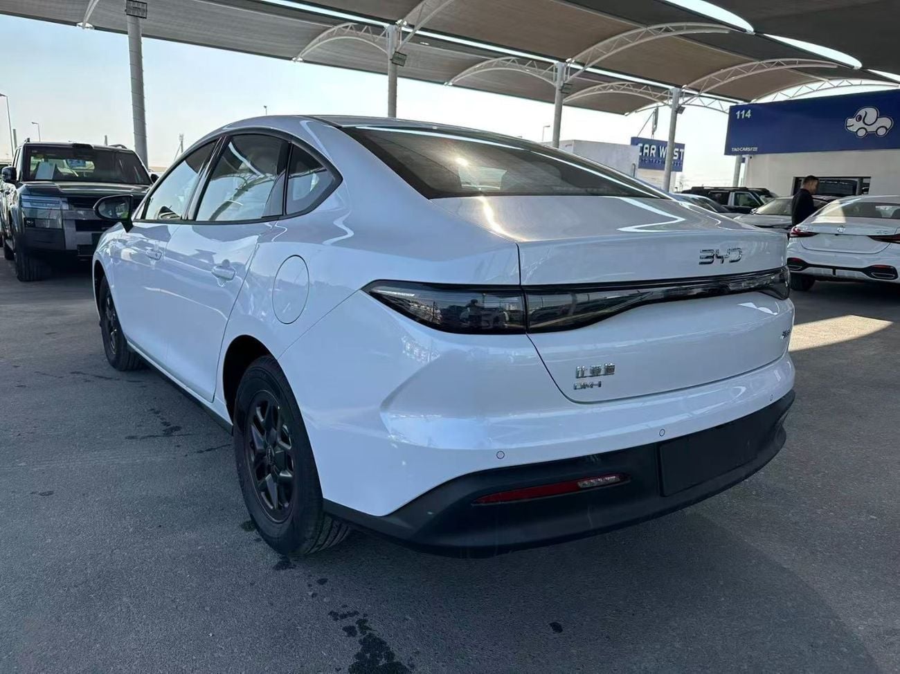 بي واي دي سيل BYD Seal 05 DM-i 1,5L Manage Ad