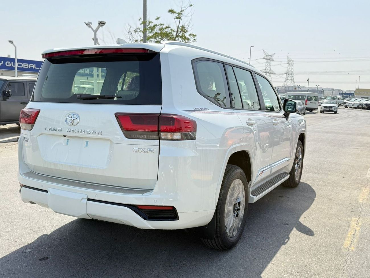 تويوتا لاند كروزر LAND CRUISER GXR-V 3.3L DIESEL TWIN TURBO , FULL OPTION 2026 MODEL