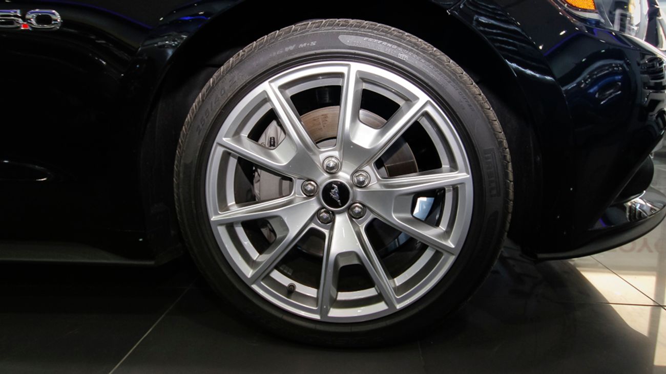 Ford Mustang GT Premium 50th Anniversary Edition Automatic