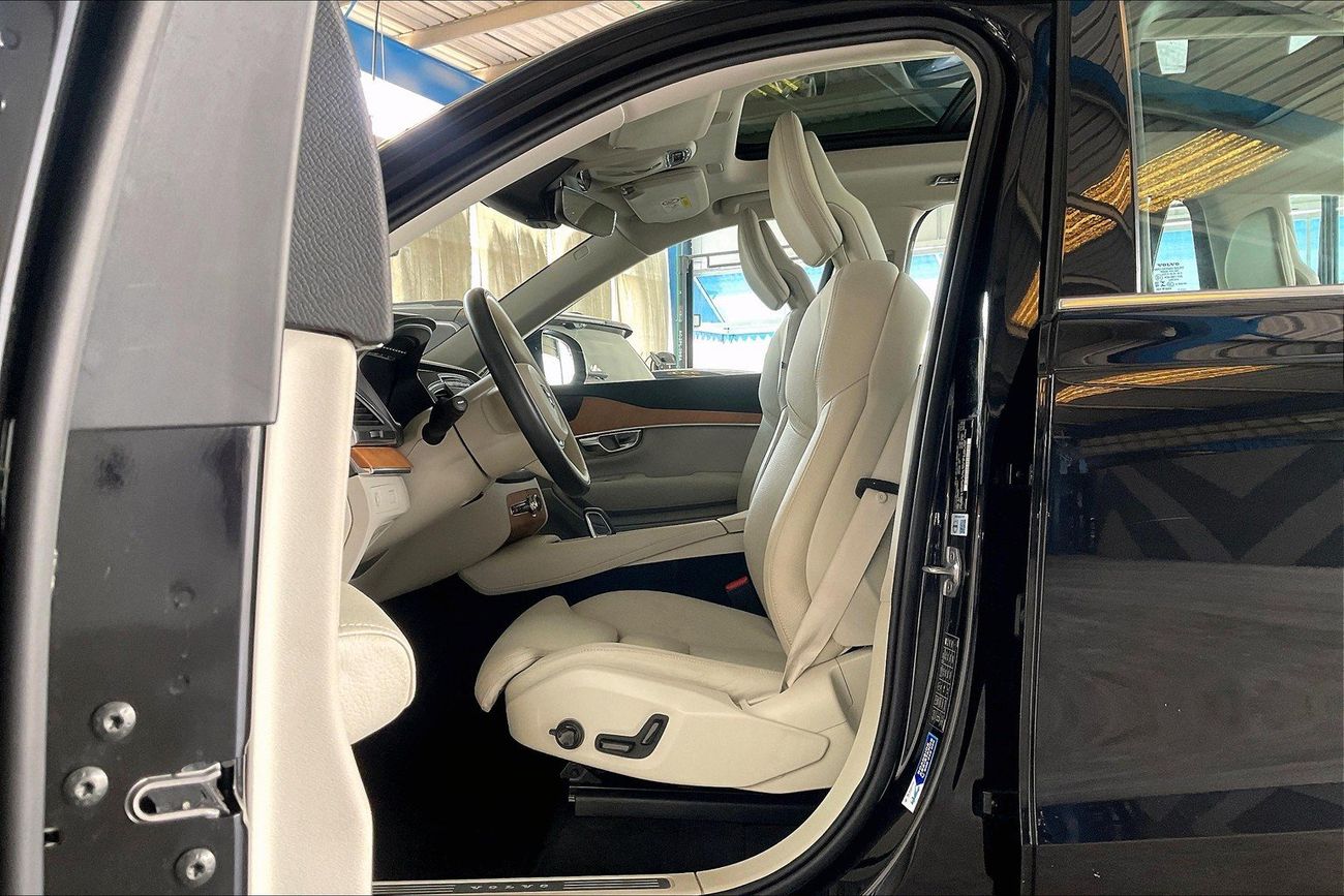 فولفو XC 90 B5 Momentum | شامل الضمان | 0 ﺪﻔﻋﺓ ﺃﻮﻟﻯ