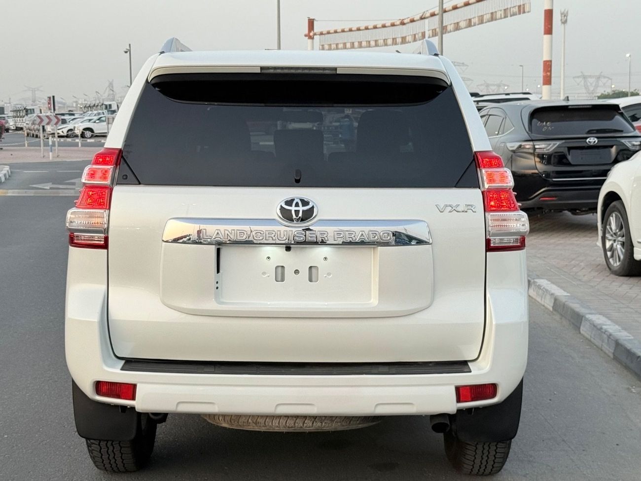 Toyota Prado Toyota Prado 2017 V4TX-L 2.7L (271 HP)