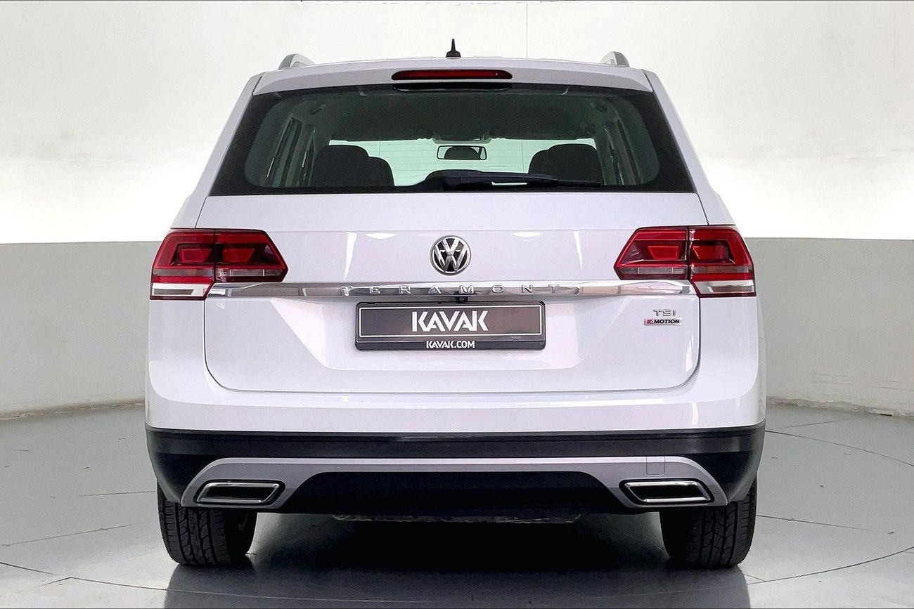 Lexus UX200 Premier | 1 year free warranty | 0 Down Payment