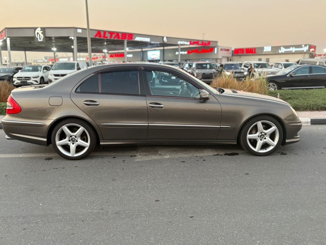 مرسيدس بنز E 350 STD