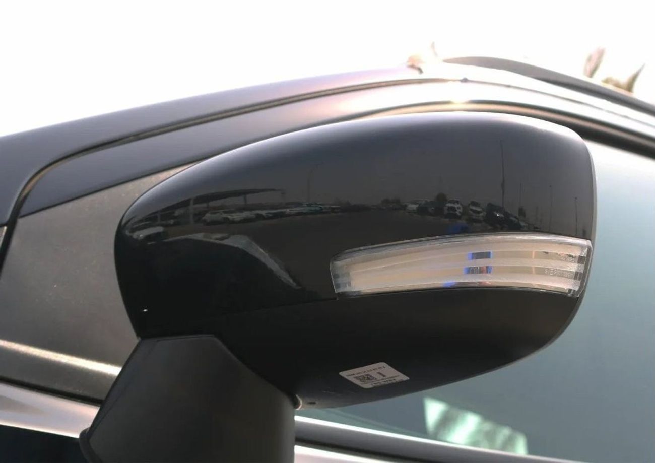 Suzuki Fronx GL 1.5P AT MY2025 – BLUISH BLACK PEARL