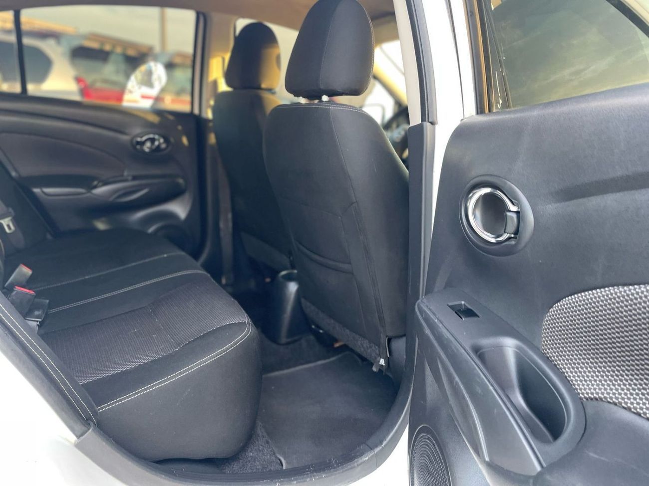 Nissan Versa 2018 Nissan Versa (Sunny) SV 1.5L V4 MidOption  Economical