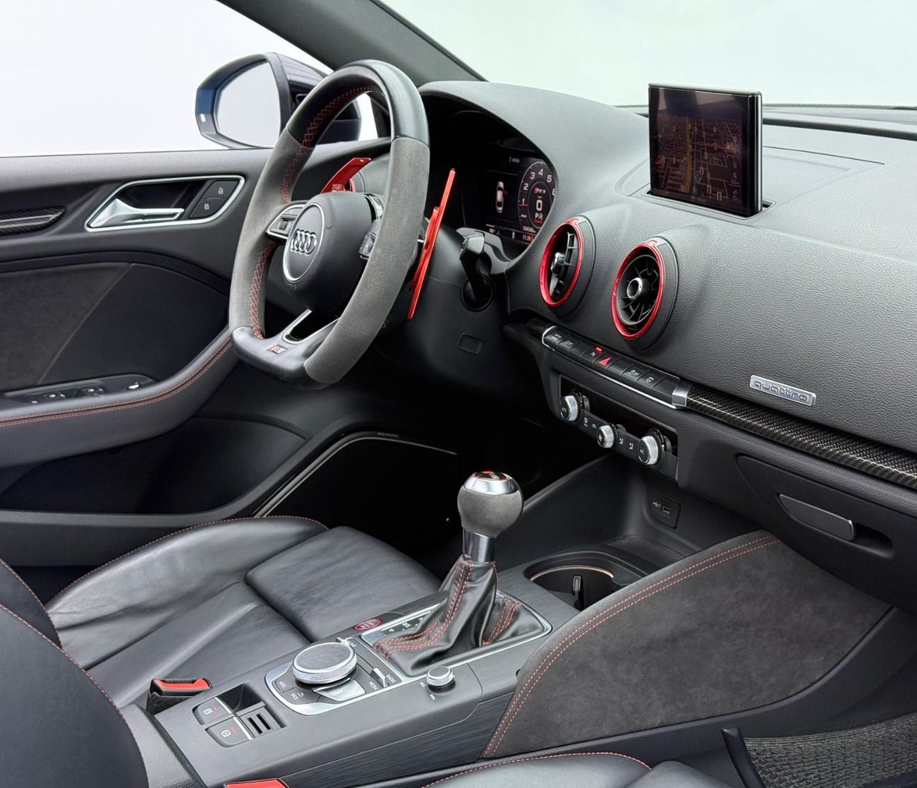 Audi RS3 TFSI quattro 2.5L (400 HP) Sedan 2018 Audi RS3, Warranty, Full Audi Service History, Excellent Condi