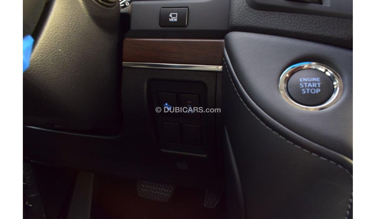 Toyota Land Cruiser 200 VXR+ V8 4.5L Turbo Diesel 7-Seater AT Executive Lounge