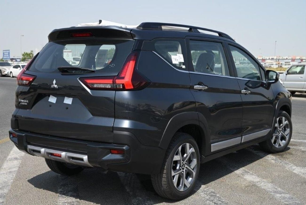 Mitsubishi Xpander 2025 MITSUBISHI XPANDER CROSS 1.5L PETROL  4X2 AT