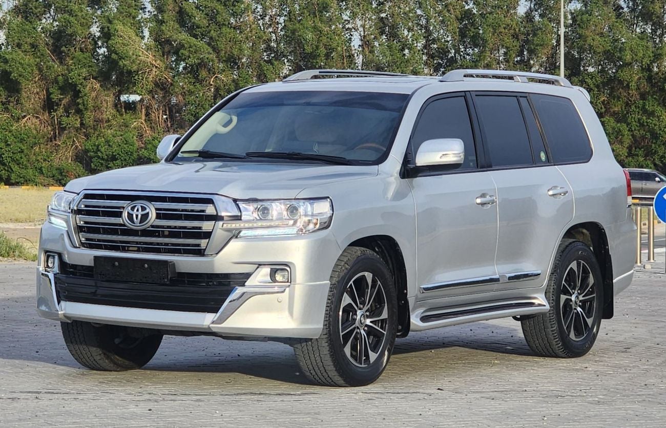 تويوتا لاند كروزر GX.R V6