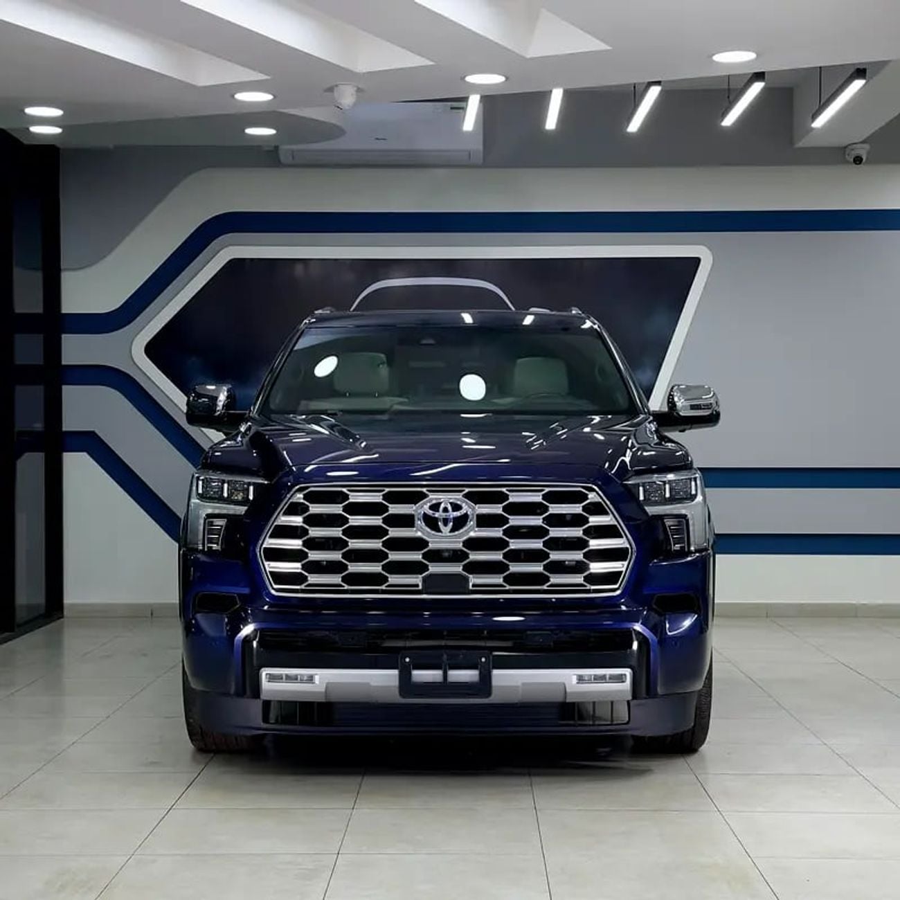 تويوتا سيكويا CAPSTONE HYBRID